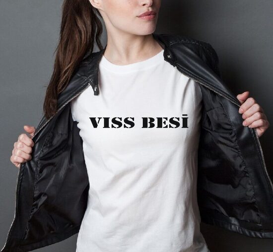 Sieviešu t-krekls " Viss besī "