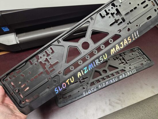 Auto numuru turētāji